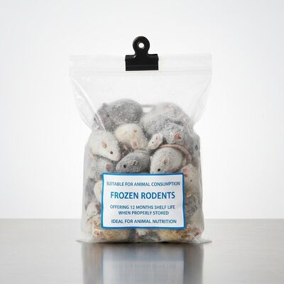 Buy Frozen Rodents with 12 Months Shelf Life High In Protein and Pathogen-free for Reptiles and Birds of Prey online manufacture